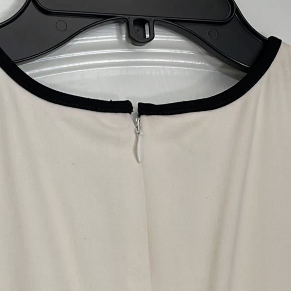 Calvin Klein Ivory Black Dress Size 4 - Picture 4 of 11